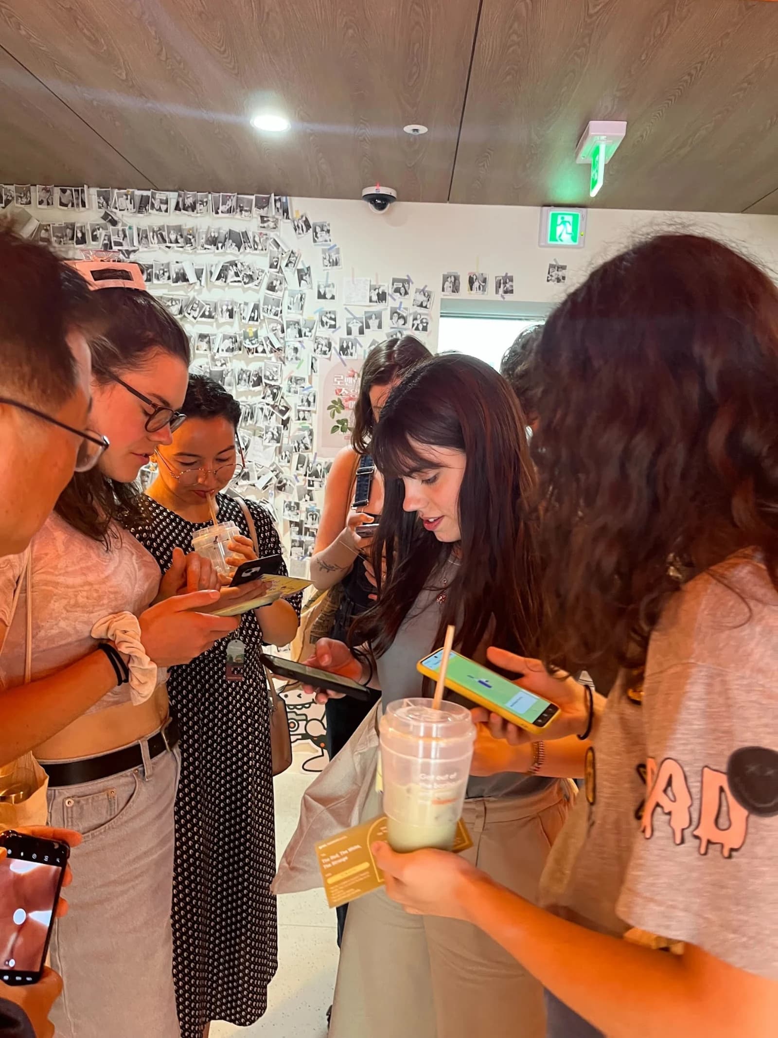 Players in the Realworld Seongsu story — moment 12